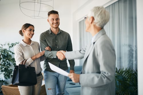 Comment développer son réseau de clients en tant que conseiller immobilier ?